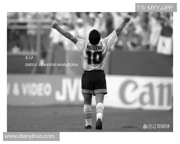 纪念已故足球巨星：追忆那些永载史册的传奇人物与他们的辉煌瞬间